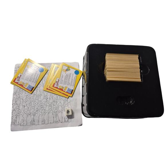 The Simpsons Xmas Book With Trivia Game - Picture 5 of 5